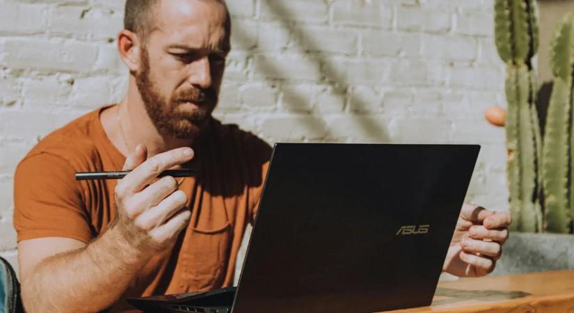 Hamis árakon jelenthették be a notebookokat