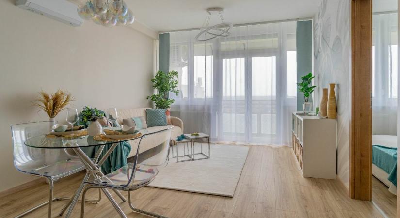 Modern új belsőt kapott ez a 49 m2-es világos társasházi lakás