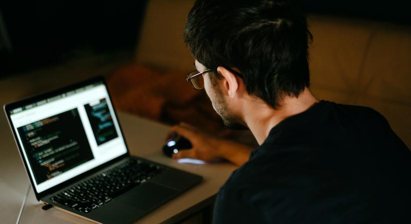 Járműves csalás terjed az interneten