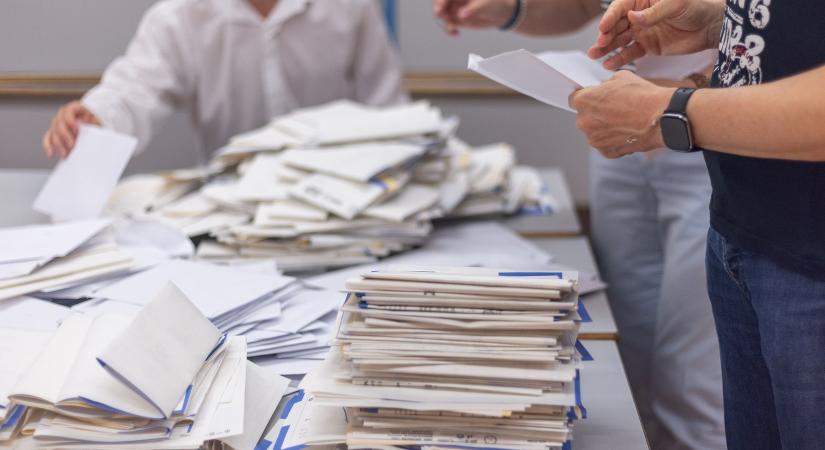 Jóval kevesebben lesznek a szavazatszámláló bizottságokban, mint négy éve