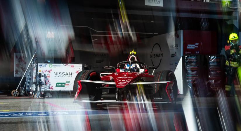 Formula–E vs. F1: Tényleg leelőzik az elektromos autók a száguldó cirkuszt?