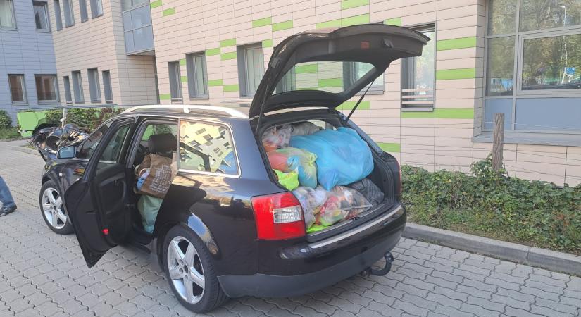 Célba értek a motoros nyuszik ajándékai