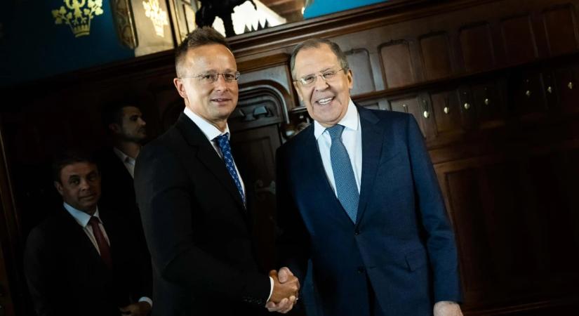 Újabb hangfelvételek kerültek ki Lavrov és Szijjártó beszélgetéseiről: európai uniós dokumentumokat is kapott az orosz külügyminiszter
