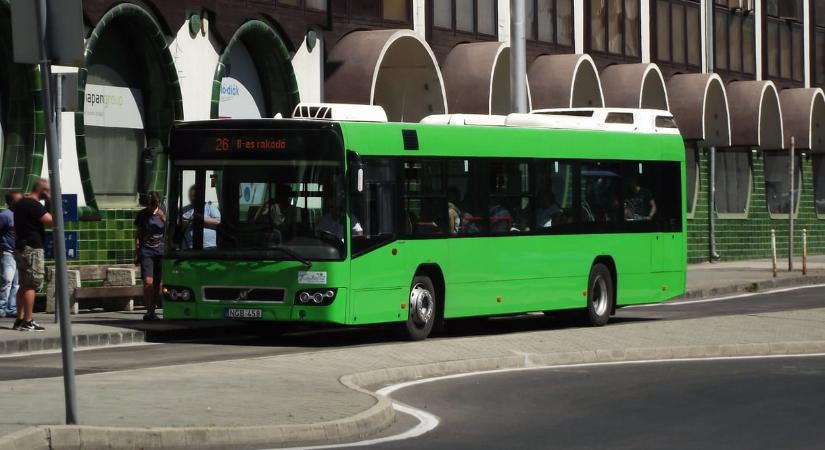 A pécsi buszos korrupciós per két vádlottját is öt év börtönre ítélték