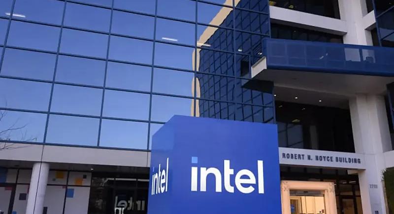 Az Intel is beszáll Elon Musk gigantikus MI-chip projektjébe