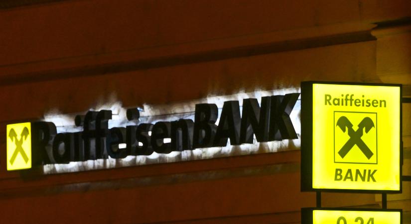 Gigászi leállás lesz az egyik nagy hazai banknál, fizetni sem tudunk majd