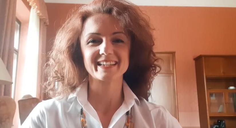 Migrációpárti tanácsadót igazolt a tiszás Gerzsenyi Gabriella