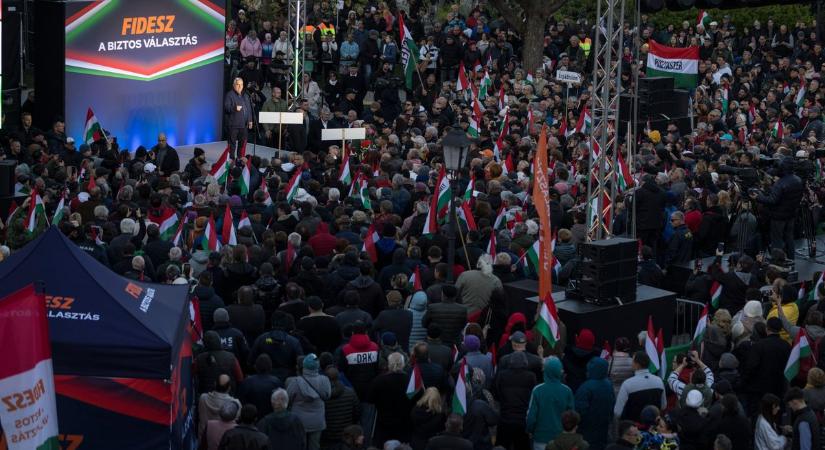 Sopronban folytatja országjárását Orbán Viktor (élő)