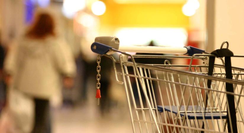 Már nálunk is érződik az olajársokk, de az erősebb forint sokat segített