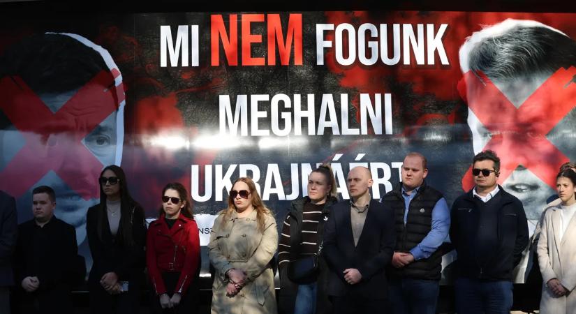 A magyar fiataloknak nem a lövészárokban van a helyük!