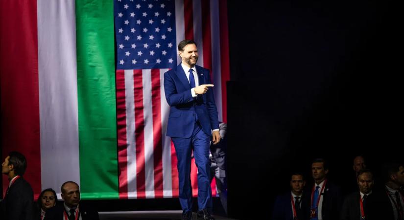 Annyira jól érzi magát JD Vance Magyarországon, hogy egy nappal tovább marad