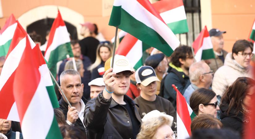 Zúg a ria-ria, Hungária: Hihetetlen a hangulat a soproni Békemeneten