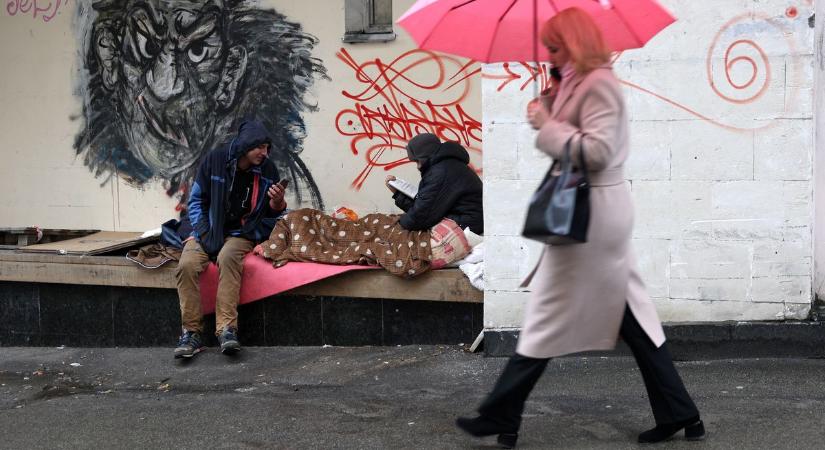 Majdnem minden harmadik ukrán a szegénységi küszöb alatt él: ezt tette az országgal a pusztítás, a hadigazdaság és a sorozások