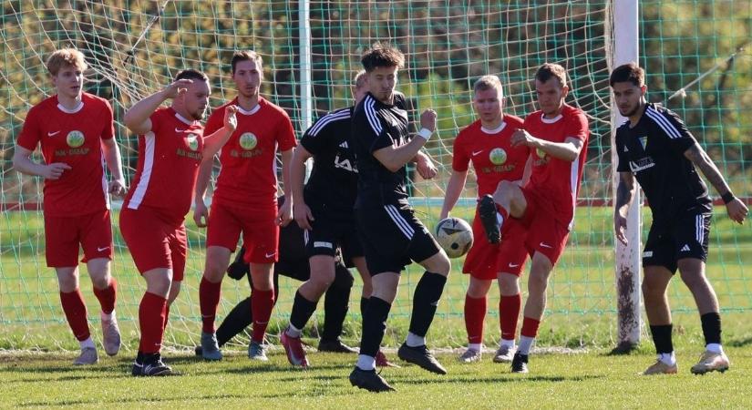 Adony óriási csatában vesztett, Mezőfalvának a hősies helytállás jutott osztályrészül – képgalériával