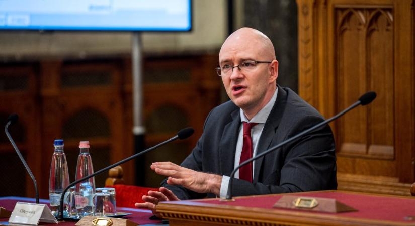 Visszalép a képviselőjelöltségtől Z. Kárpát Dániel