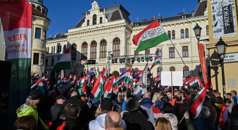 Orbán Sopronban: Vannak vendégeink, de mi a hívatlan vendégekkel is emberségesen bánunk