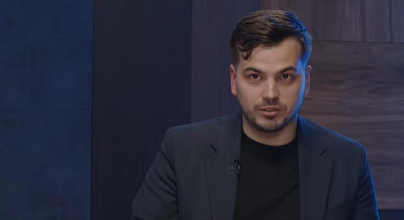 Újabb rendőrnyomozó tálalt ki, szerinte Szabó Bence ellen koncepciós eljárás zajlik, az NNI nem indított eljárást, amikor az orosz hackerek feltörték a külügy szervereit