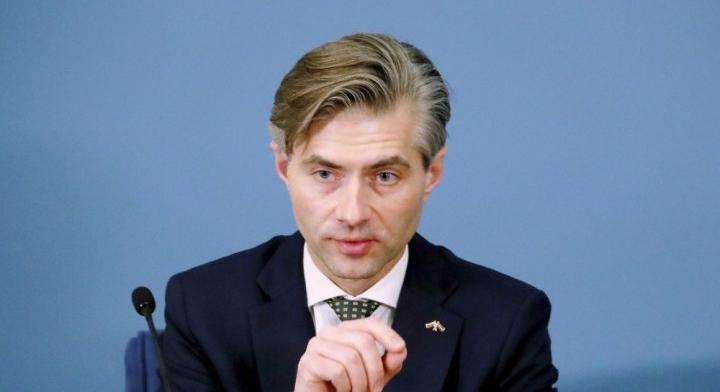 Litvánia külügyminisztere az ukrán légvédelem megerősítésére szólított fel