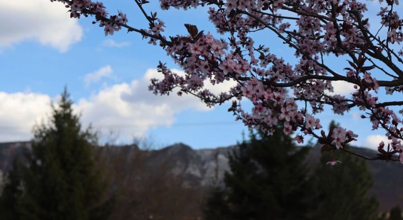Borongós reggel, meglepő fordulat napközben – ezt tartogatja az időjárás Hevesben