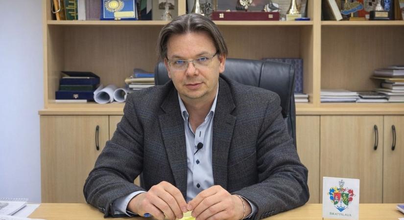 Balatonlelle polgármestere keményen visszavágott Magyar Péternek