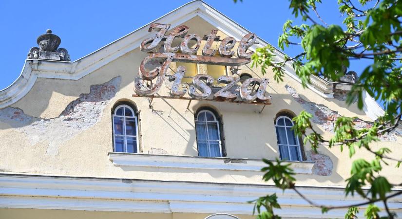 Bemutatták a Tisza Szálló leengdő tulajdonosát