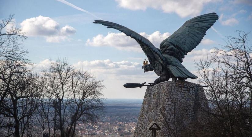 Bakancslistás helyek a közelben: 101 szuper úti cél Tatabányától, ami egy órán belül elérhető