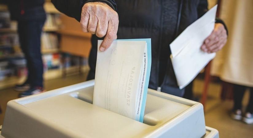 Lejárt személyi: van egy mentőöv, hogy ne bukja el a vasárnapi szavazást