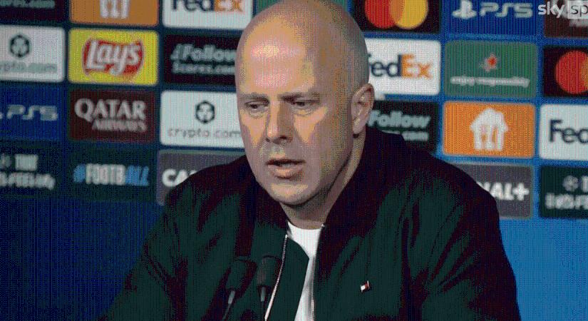 Arne Slot egy csöppet megalázta Mo Szalah-t