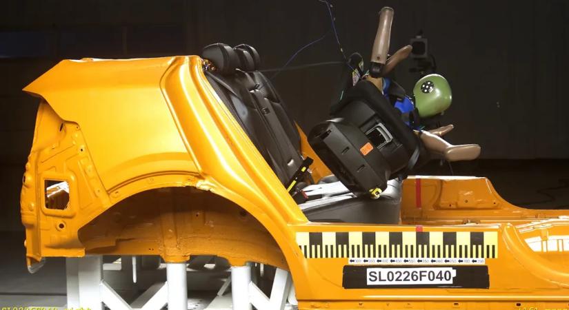 Életveszélyes lehet az online vásárolt gyermekülés!