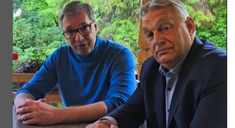 „Ha Orbán bukik, mintha fél Vučić is bukna vele”