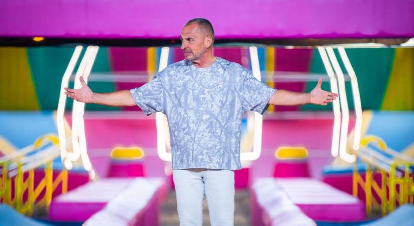 Horrorbaleset történt a TV2 tegnap esti műsorában: mozdulni sem tudott a szereplő a fájdalomtól