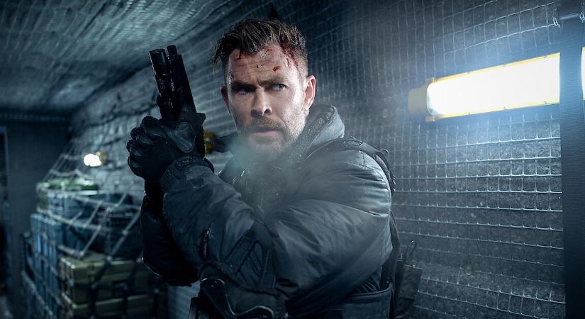 Kétszer is majdnem meghalt, de kit érdekel: hivatalosan is jön a Tyler Rake 3.