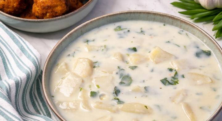 Medvehagymás, kefires krumplifőzelék: ebből mindenki repetázni fog