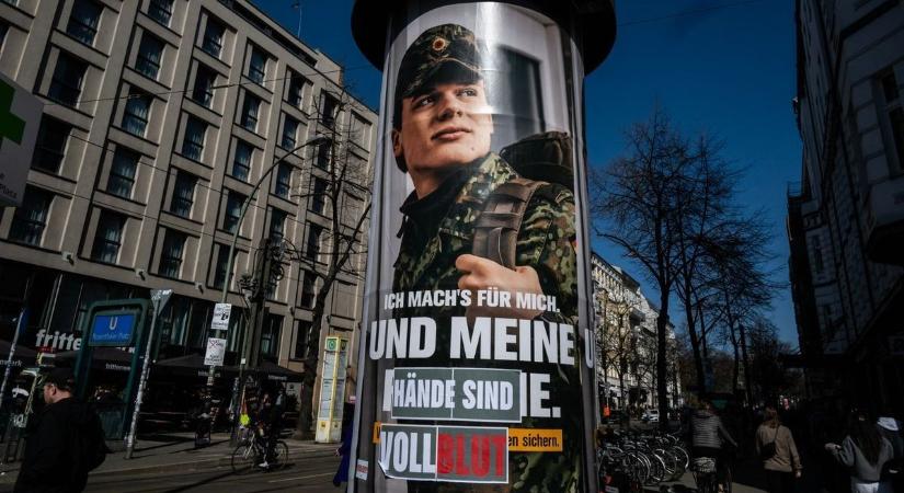 Németország háborús készültségben, a fiatalok tiltakoznak