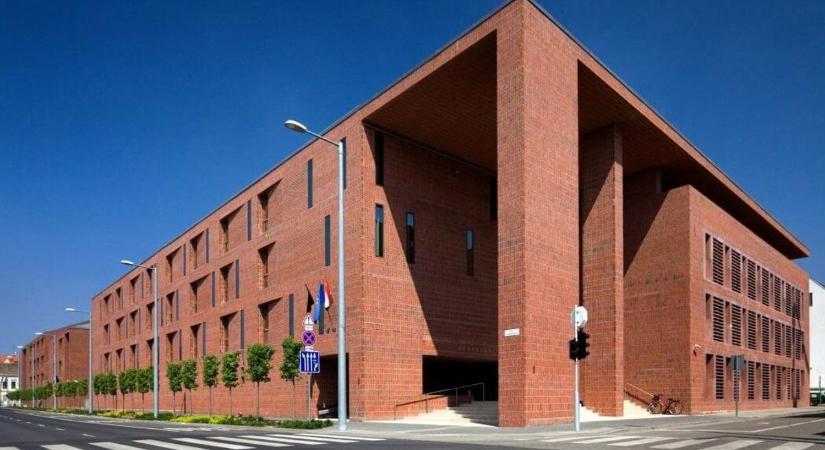 Brutális támadás Borsodban: rá akarták gyújtani a házat az egész családra