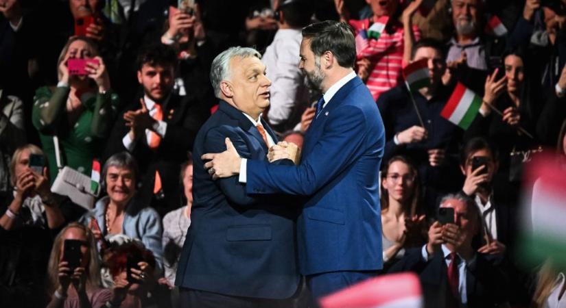 Változott a terv, JD Vance sietve elhagyta Budapestet