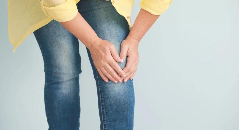 Ezzel a filléres pakolással mulaszthatod el a sajgó térdfájást