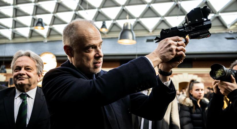 Titkos dokumentumok kerültek elő a magyar katonák Csádba küldéséről