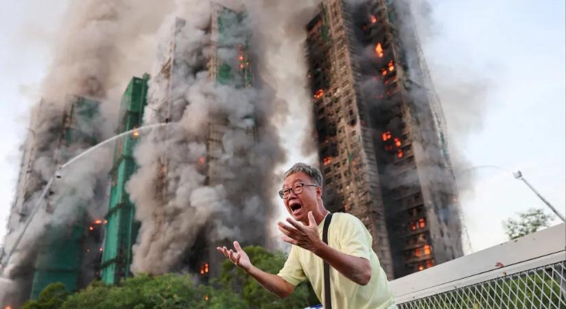 Tomboló tűz, mérgező por, terror és küzdelem a méltóságért – őrült világot mutatnak a World Press Photo 2025-ös képei, de néha felcsillan a remény