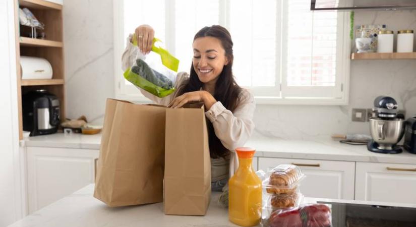 Bevásárolnál a választások napján? Erről az ingyenes szállítási akcióról mindenképp tudnod kell