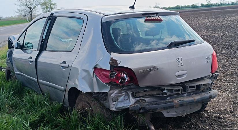 Egy ember súlyosan megsérült a bácsalmási balesetben, friss felvételeken mutatjuk a helyszínt