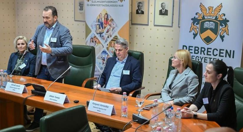 Diploma után azonnal munkába? Debrecenben a jövő szakembereit építik