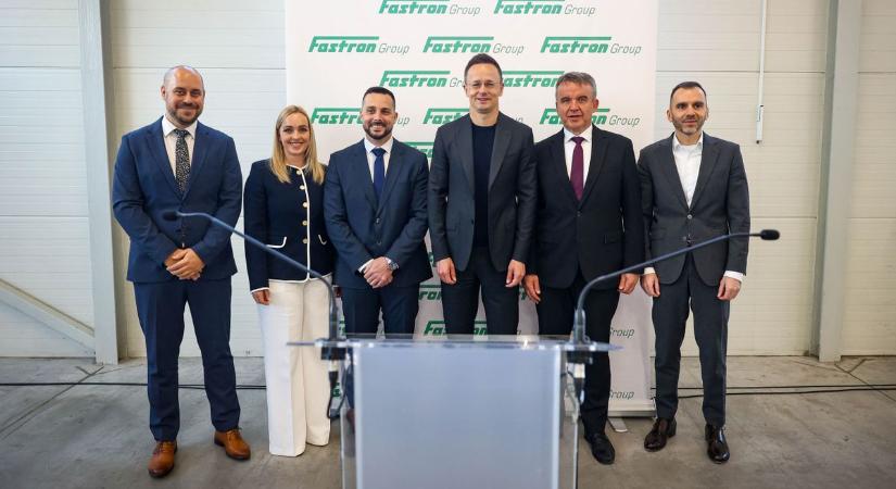 Technológiai forradalom a tolnai gyárkapuk mögött (galéria)