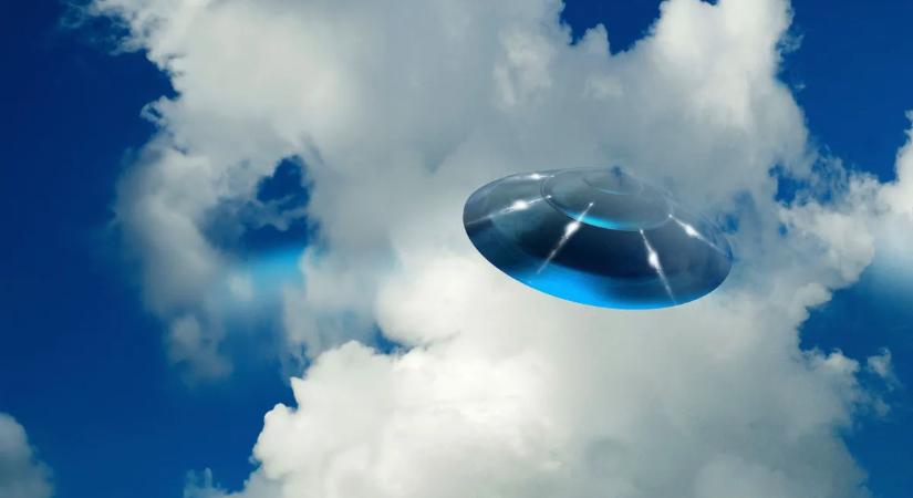 Ufók figyelték az atomteszteket? Sokkoló fotók kerültek nyilvánosságra