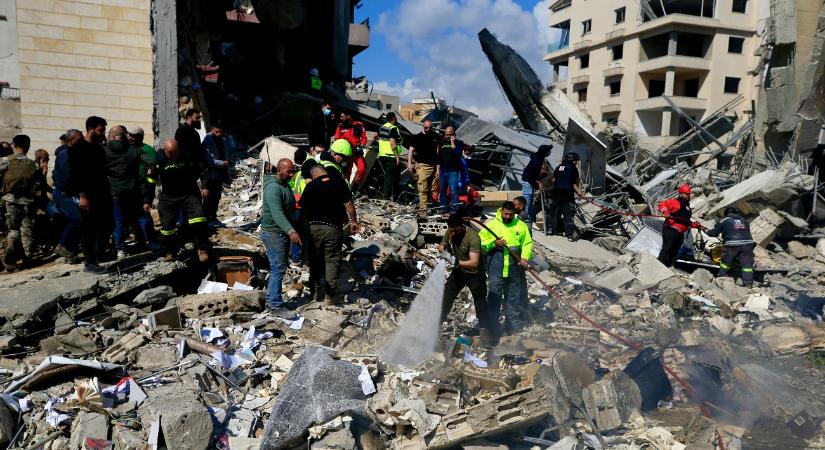 Dél-Libanonban folyik a harc, Jeruzsálemben megnyílt a Templomhegy