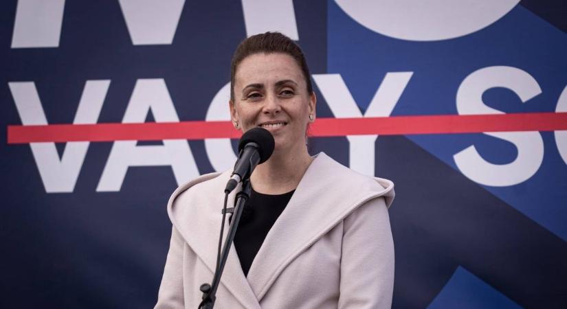 Kámforrrá vált a tiszás Csézy, miután a hazugságai miatt a dél-borsodi polgármesterek helyre tették