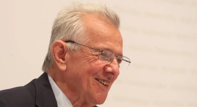 Schmitt Pál: Aki elégedett, azért menjen szavazni – aki nem, azért