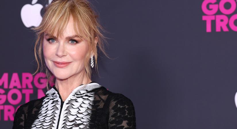 Nicole Kidman nem bízott semmit a képzeletre: áttetsző ruhában villantotta meg a fenekét a vörös szőnyegen