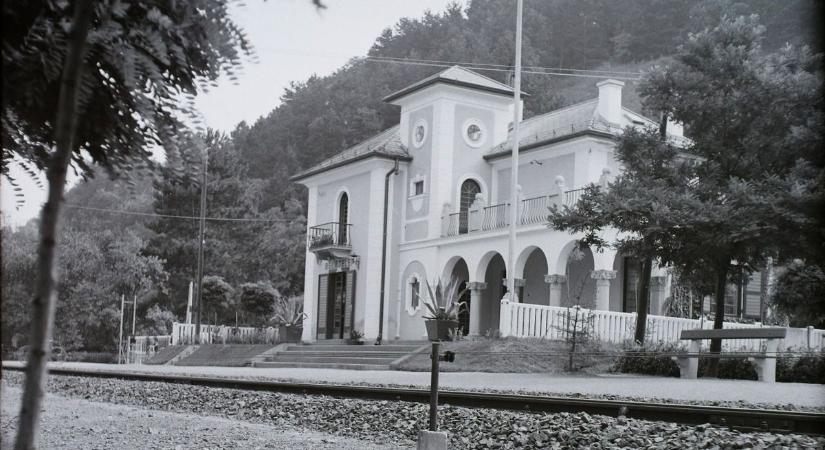 Visszakapja régi fényét a déli part ékszerdoboza: nem hagyják veszni a Balaton “aranykori” állomását