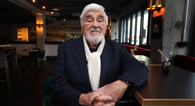 Meghalt Mario Adorf, a Winnetou színésze